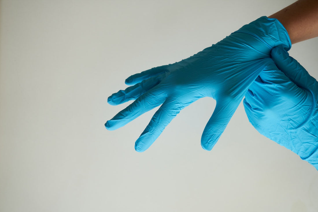 What Vinyl Disposable Gloves Are and Why Opt for Them